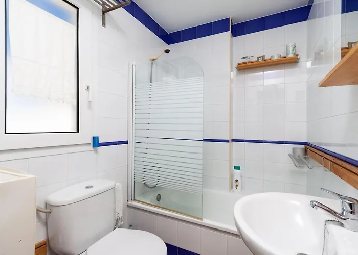 Un Lugar En El Paraiso * كونيل ذي لا فرونتيرا